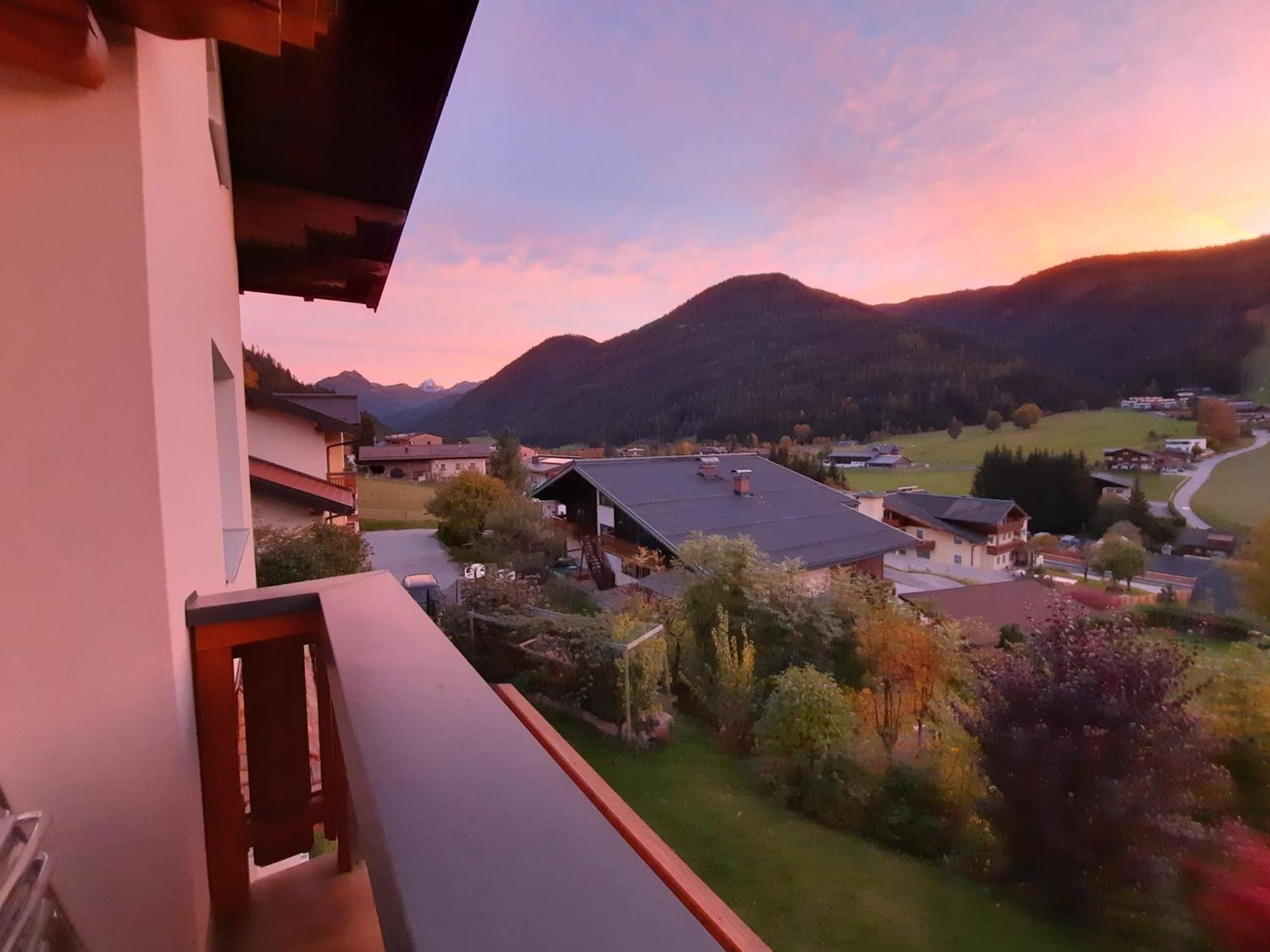 Appartement Haus Traninger à Flachau Extérieur photo